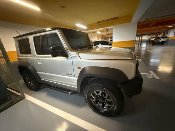 SUZUKI JIMNY 1.5 GASOLINA SIERRA 4YOU PLUS 4X4 AUTOMÁTICO